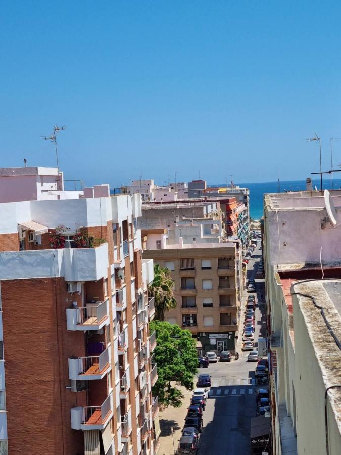 Lovely 4 Bed Flat Apartment Puerto de Sagunto